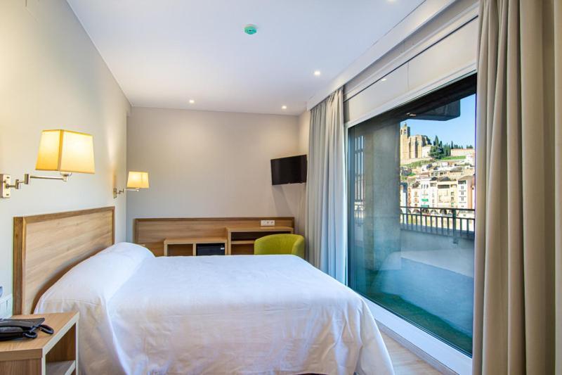 Hotel Jaume D'Urgell บาลาเกย์ ภายนอก รูปภาพ