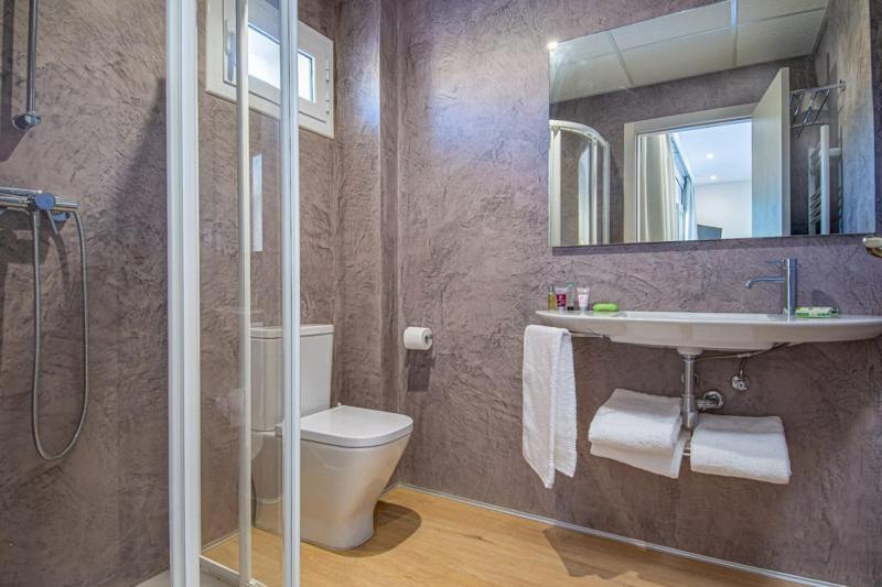 Hotel Jaume D'Urgell บาลาเกย์ ภายนอก รูปภาพ